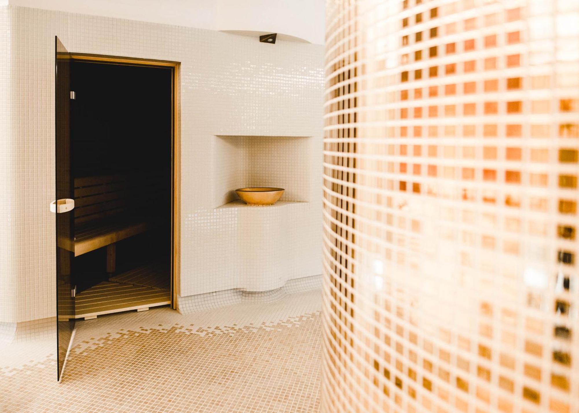 Hotel Court Wellness&Spa Kędzierzyn-Koźle Eksteriør bilde