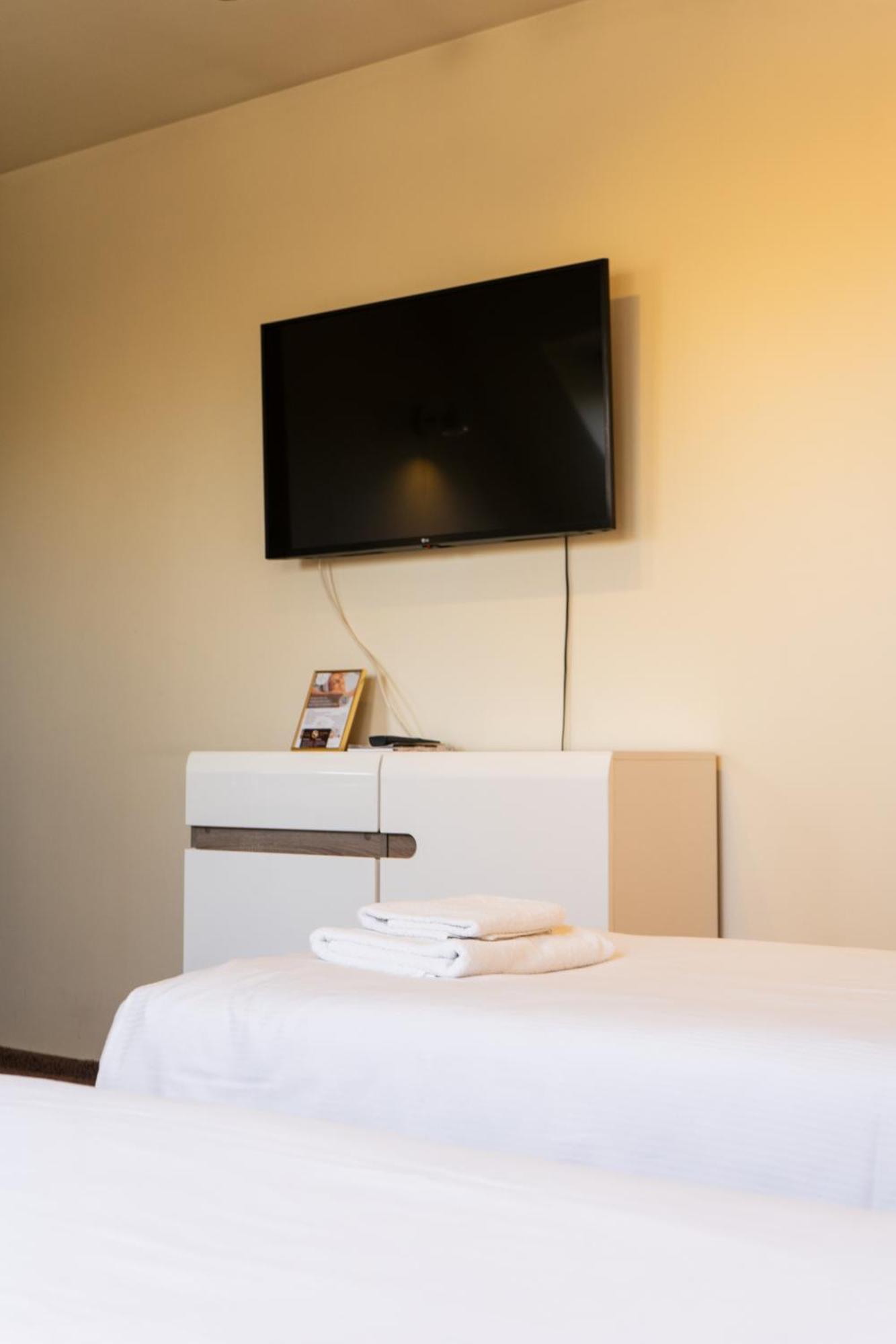 Hotel Court Wellness&Spa Kędzierzyn-Koźle Eksteriør bilde