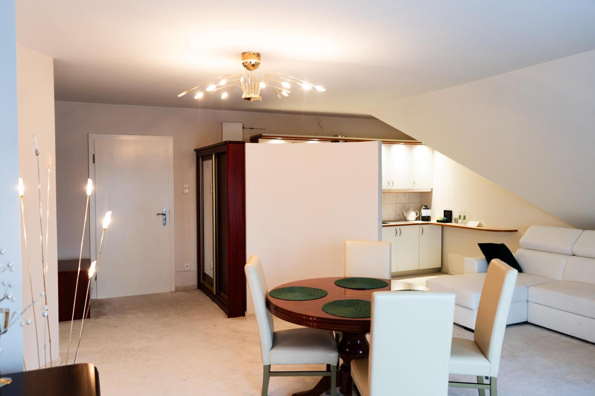 Hotel Court Wellness&Spa Kędzierzyn-Koźle Eksteriør bilde