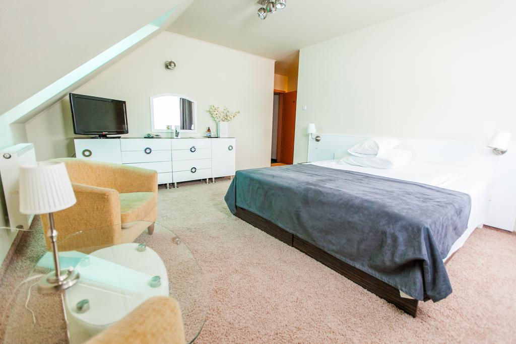 Hotel Court Wellness&Spa Kędzierzyn-Koźle Eksteriør bilde